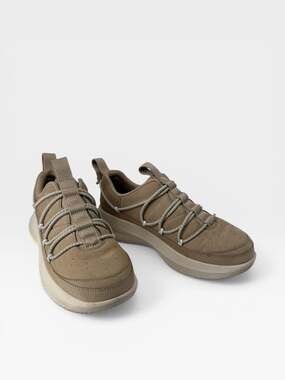 UGG Men's CA78 Heritage Trainer Nubuck Sneaker in Mustard Seed